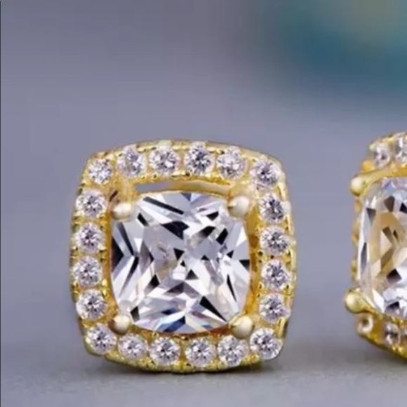 925 Sterling silver sparkly and shiny Earring - Picture 4 of 5